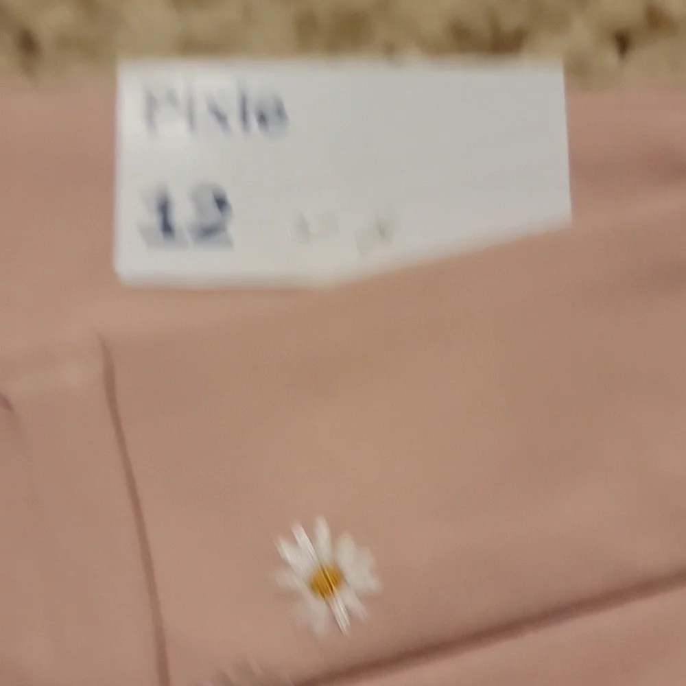 Old Navy Pink Skinny Pants with Floral Embroidery - Picture 4 of 11